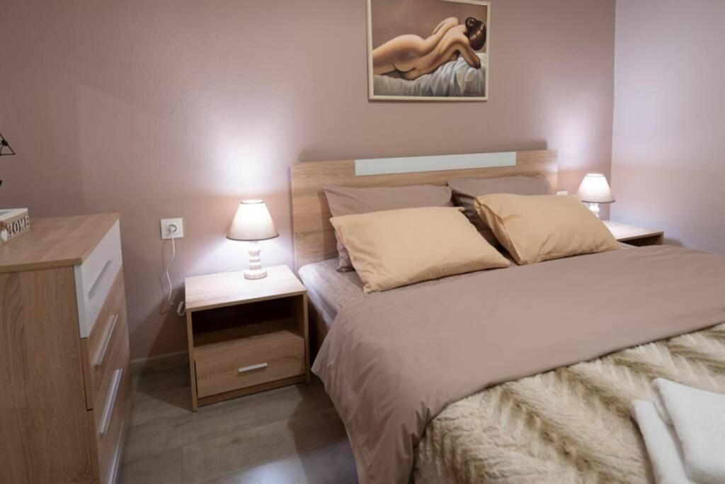Το Άλλο Σπίτι... Villa Aridaía Exteriör bild