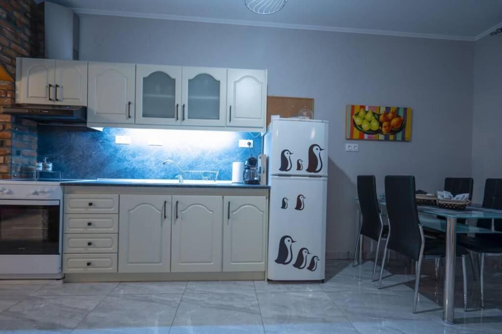Το Άλλο Σπίτι... Villa Aridaía Exteriör bild